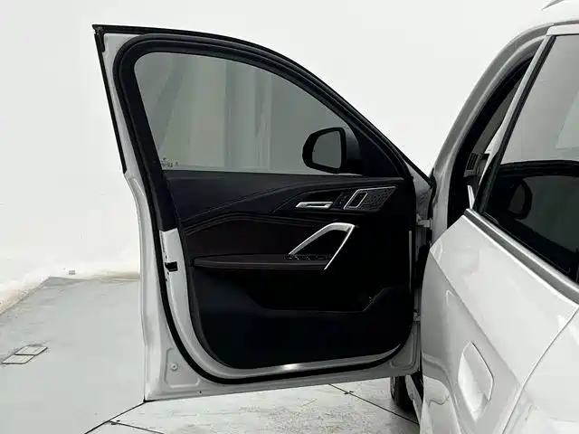 BMW X1 — миниатюра 27