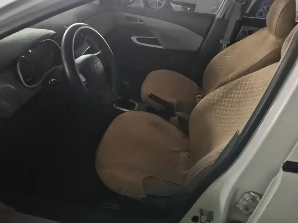 Chevrolet Sail — миниатюра 18