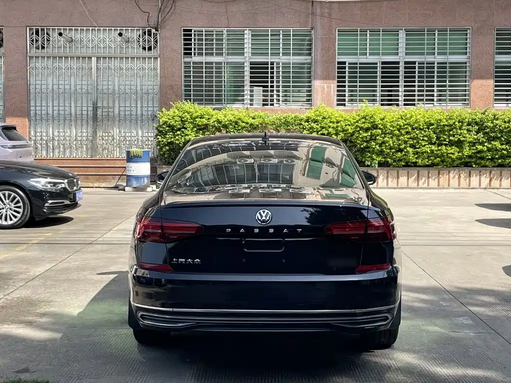 Volkswagen Passat — миниатюра 6
