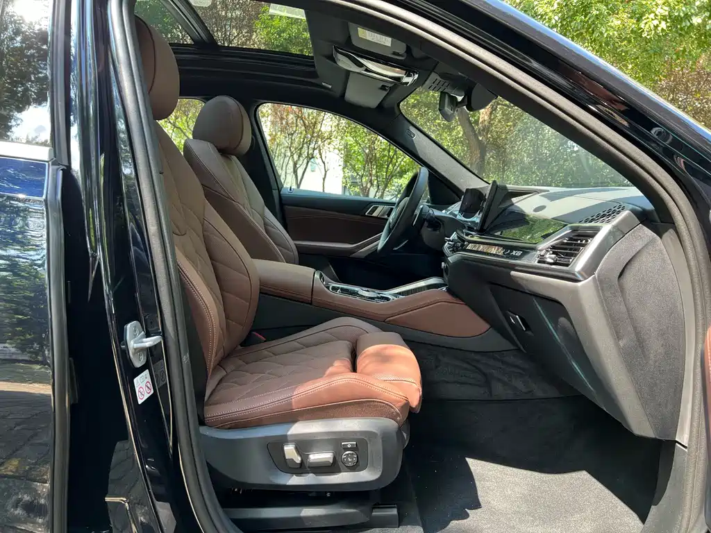 BMW X6 2023 xDrive30i M Sport