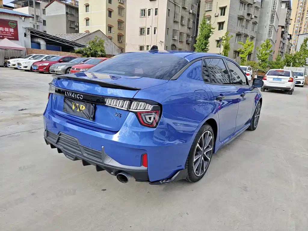 Lynk & Co 03 — миниатюра 6