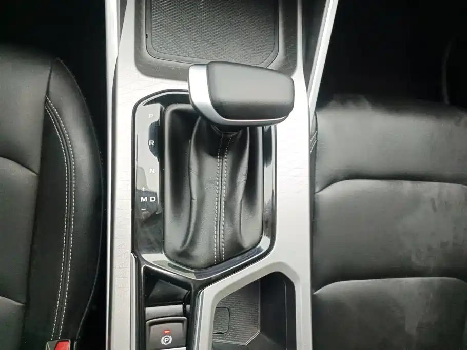 Geely Emgrand — миниатюра 16