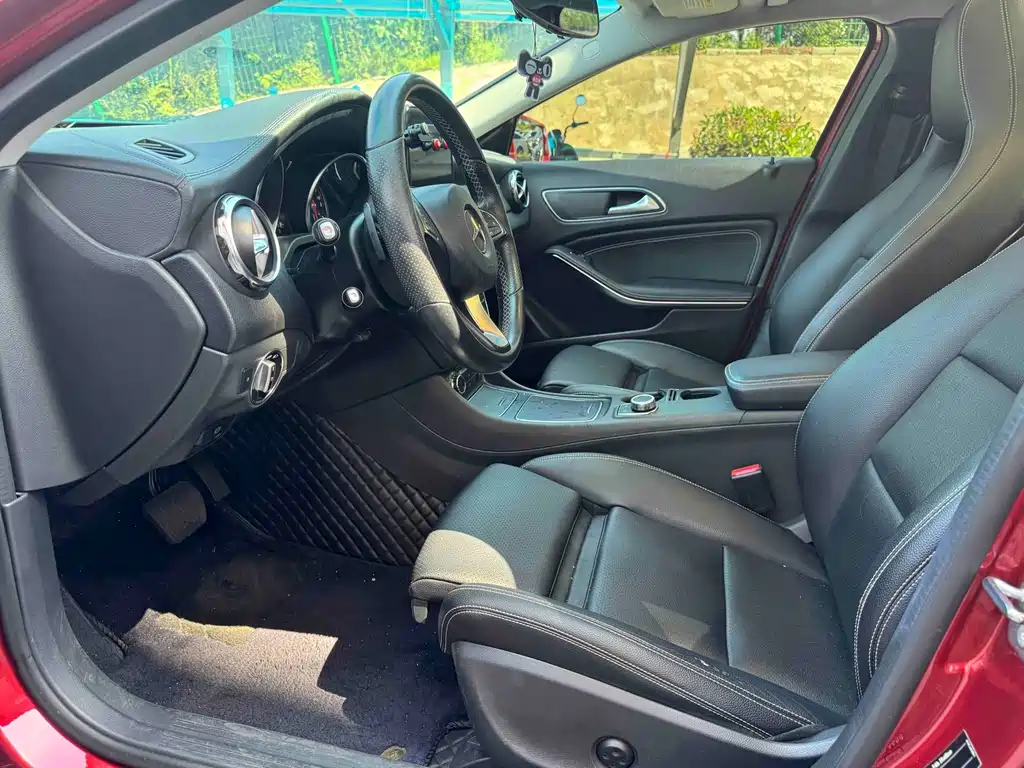 Mercedes-Benz GLA — миниатюра 4