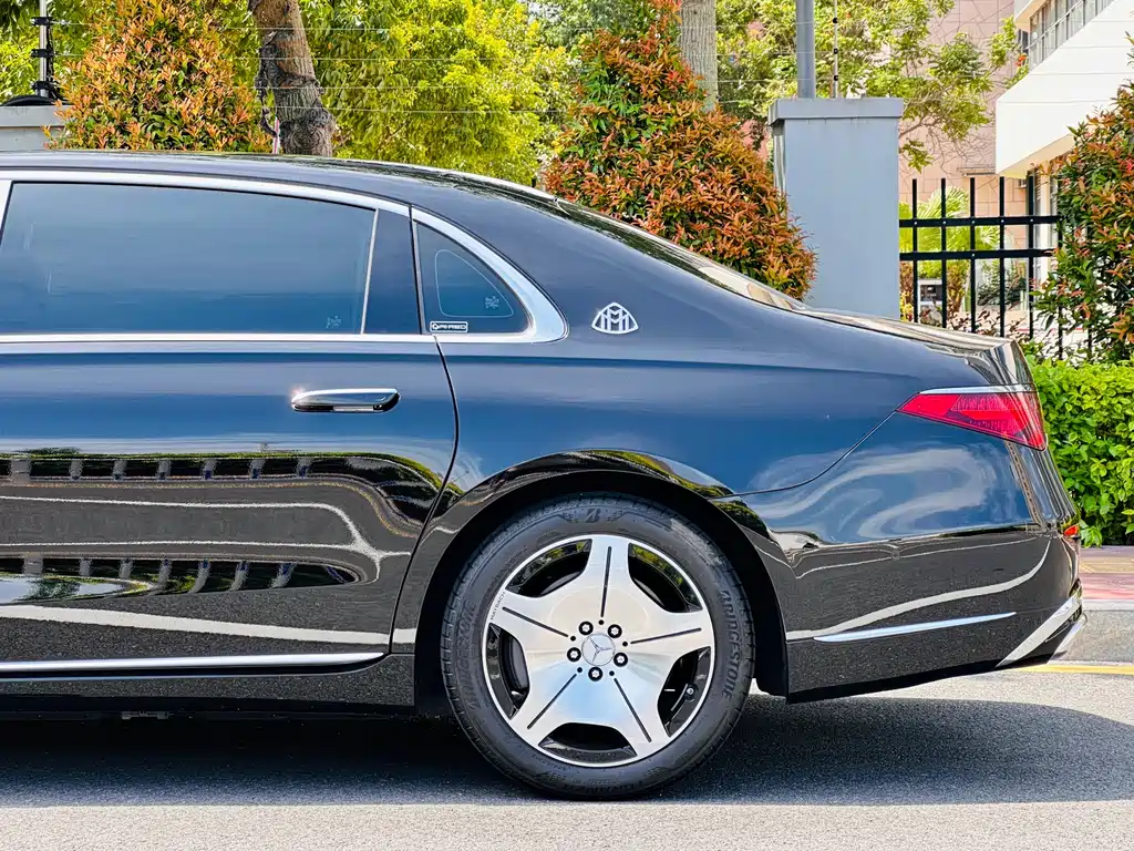 MERCEDES-BENZ MAYBACH S CLASS