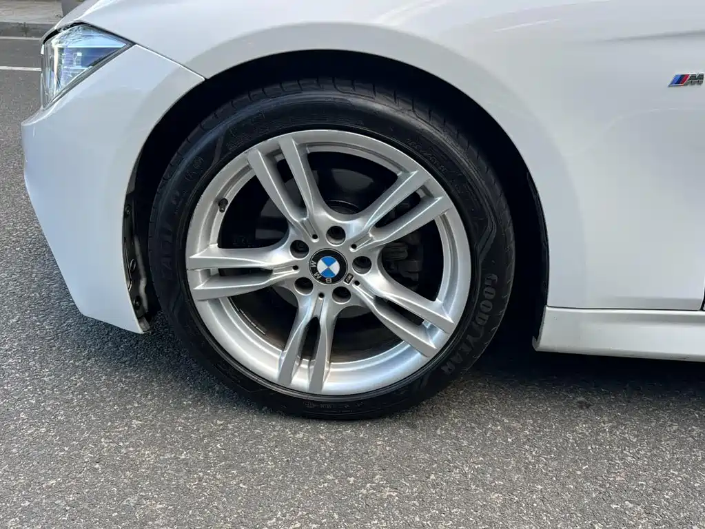 BMW 3 Series — миниатюра 16