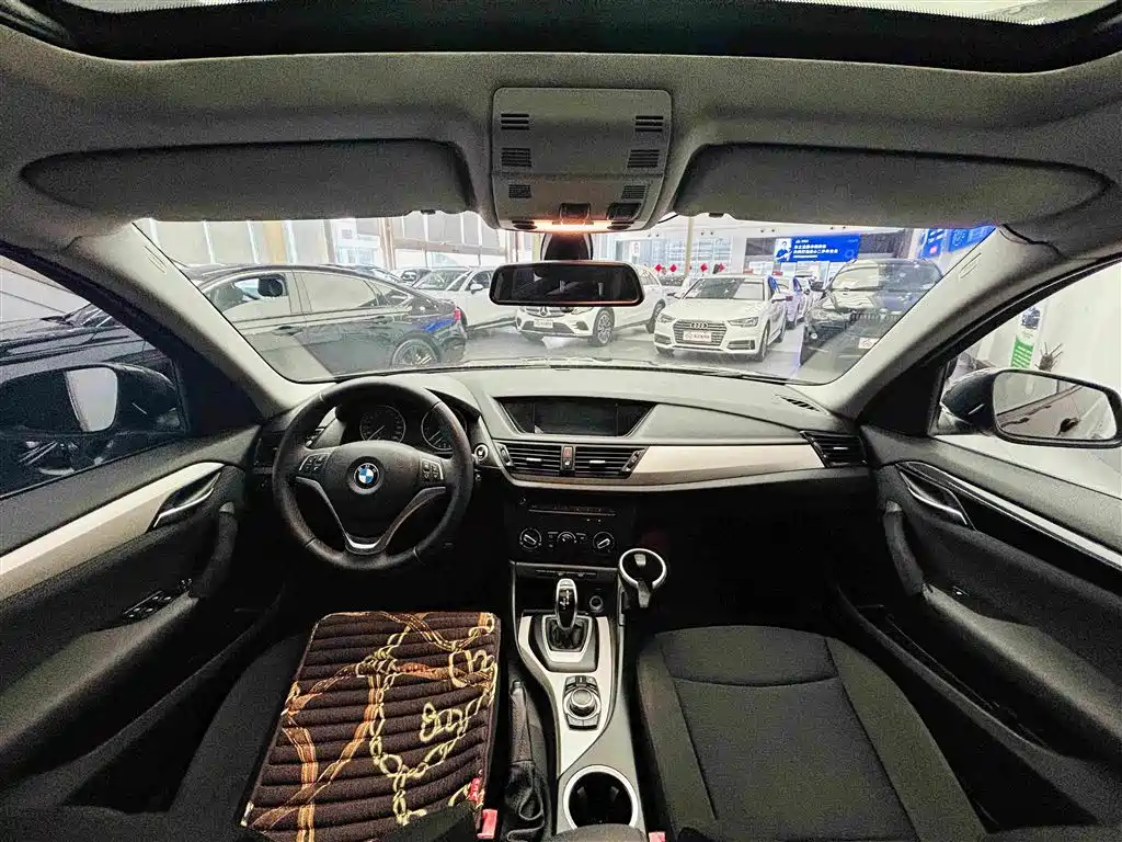 BMW X1 — миниатюра 15