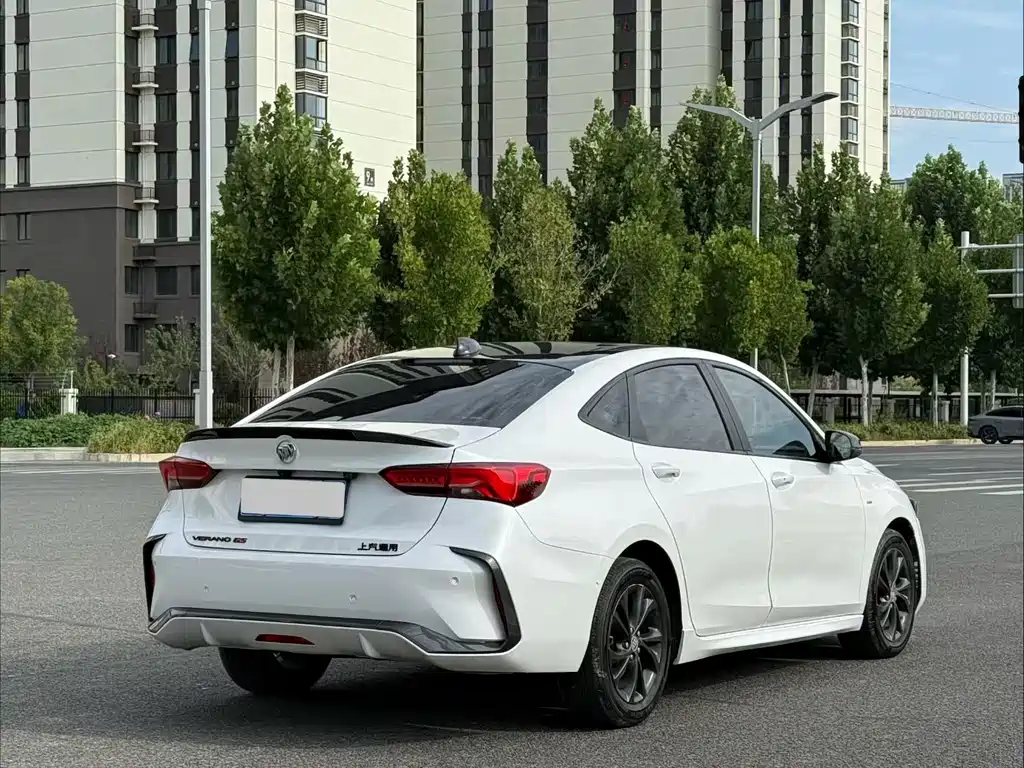 Buick Verano — миниатюра 9