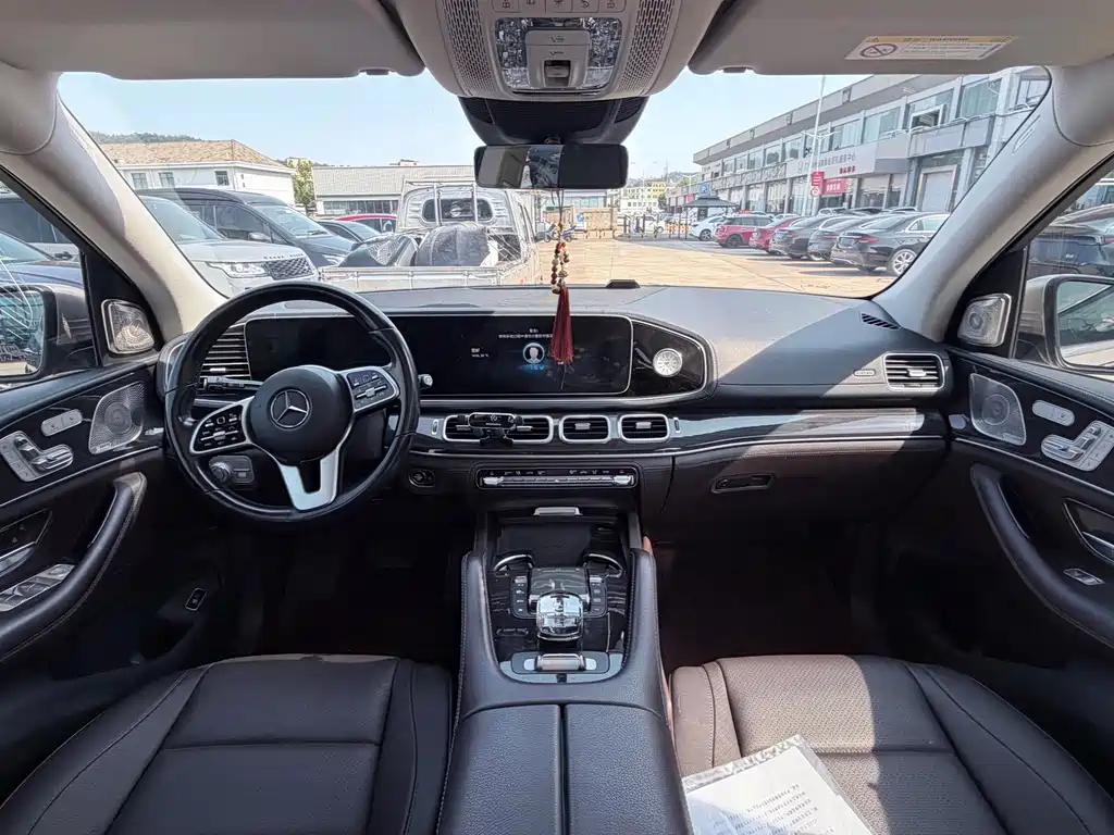 Mercedes-Benz GLS — миниатюра 5