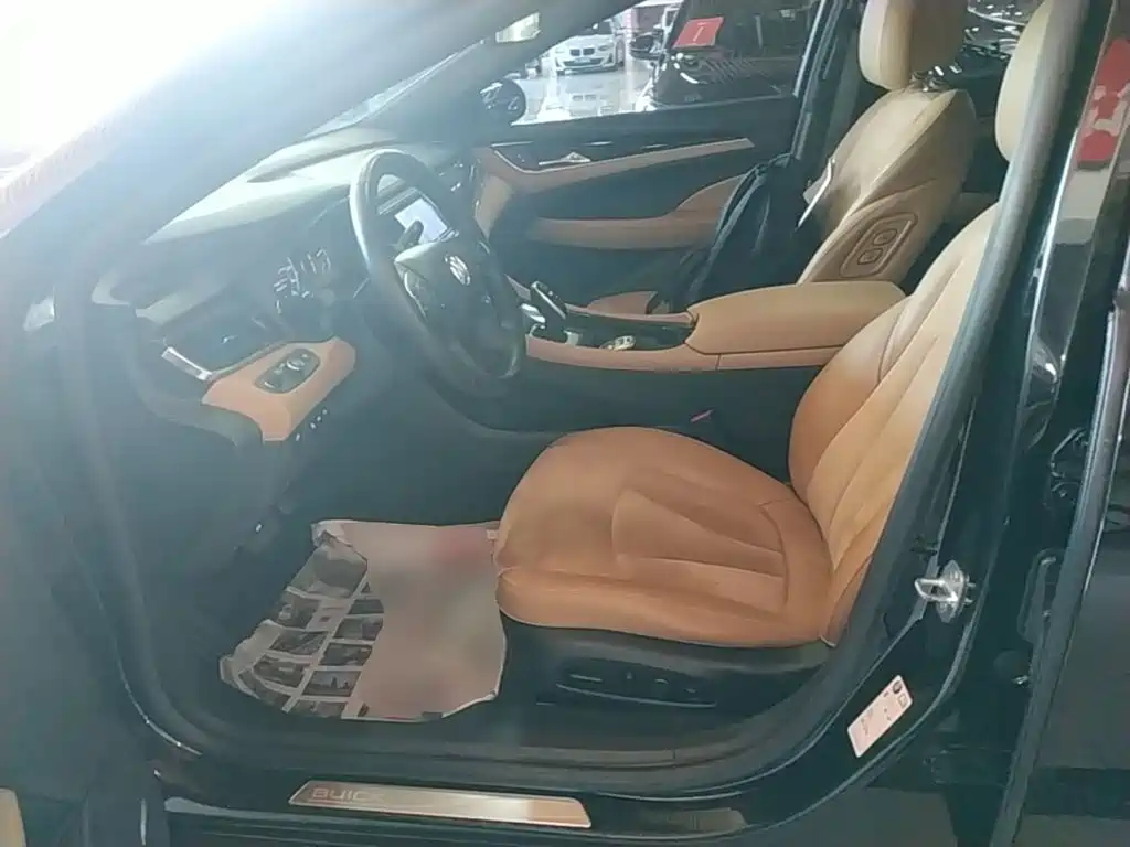 Buick LaCrosse — миниатюра 15