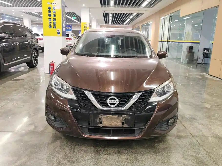 Nissan Tiida — миниатюра 2