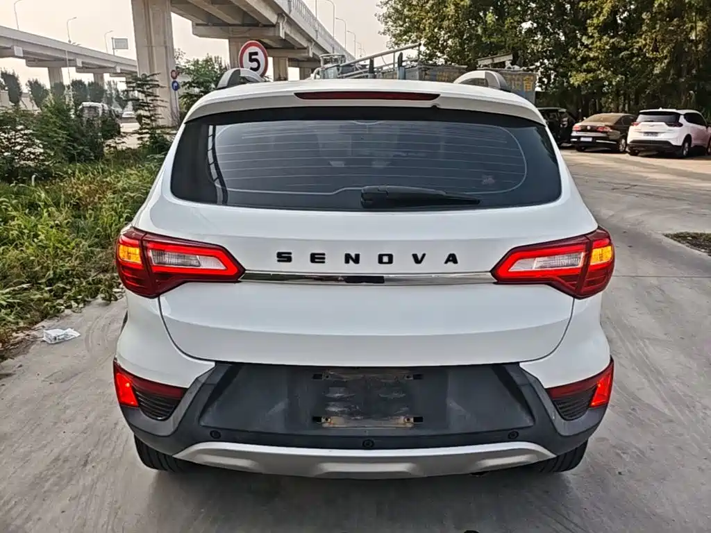 BAIC Senova X25 — миниатюра 6