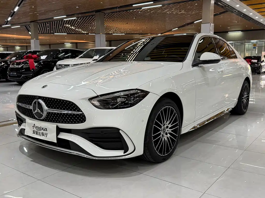 Mercedes-Benz C-Class 2022