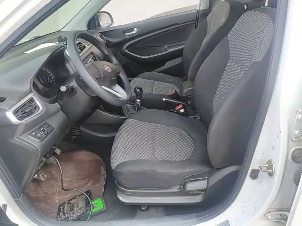 Hyundai Verna — миниатюра 15