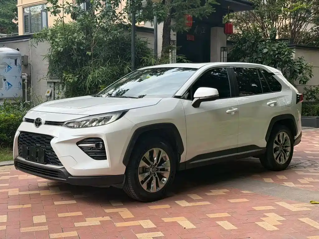 Toyota Wildlander — миниатюра 3