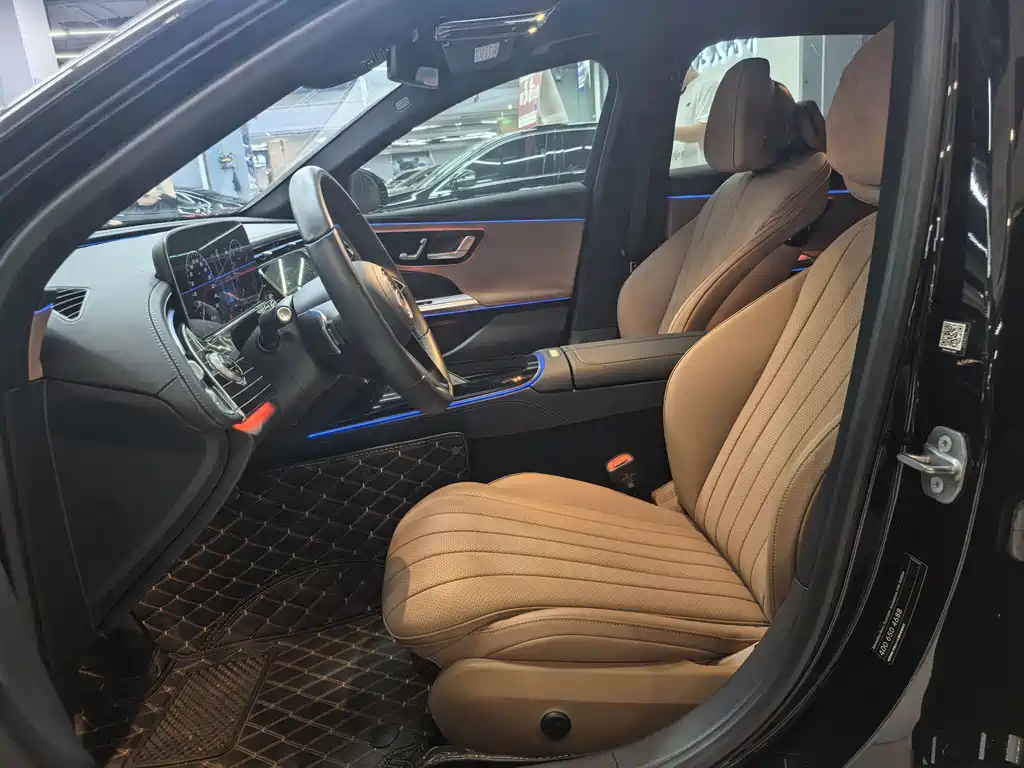 Mercedes-Benz E-Class — миниатюра 6