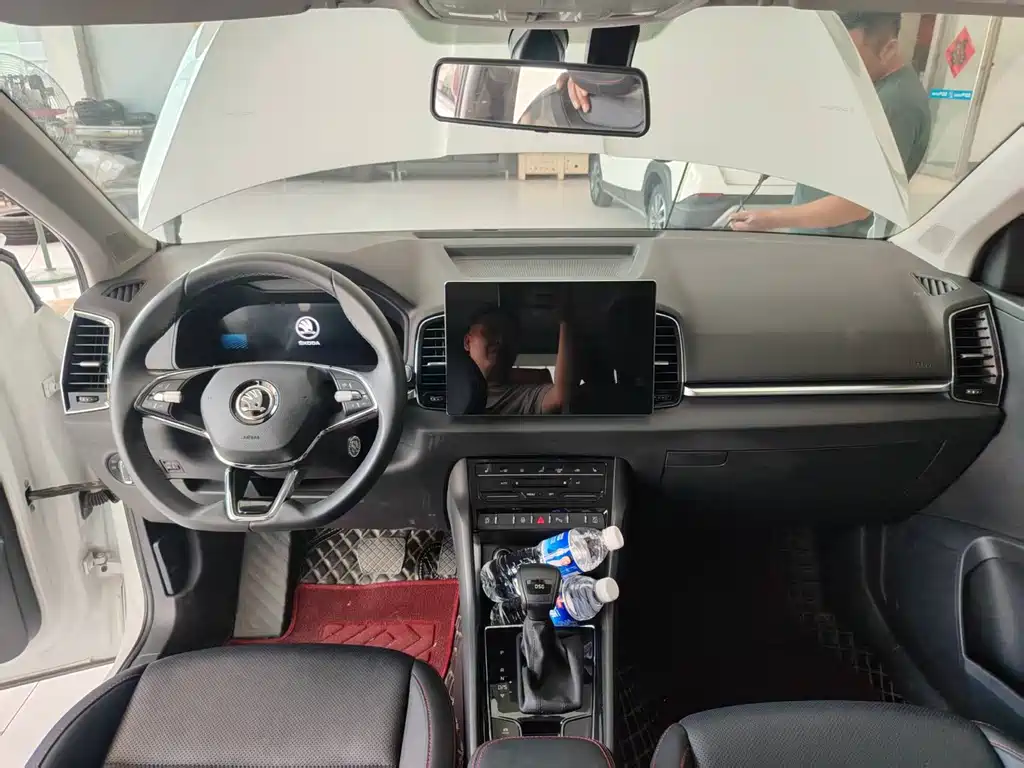 Skoda Karoq — миниатюра 6