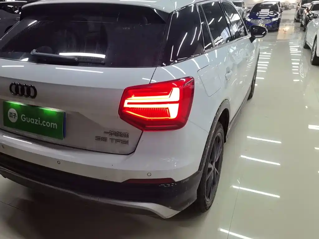 Audi Q2L — миниатюра 8