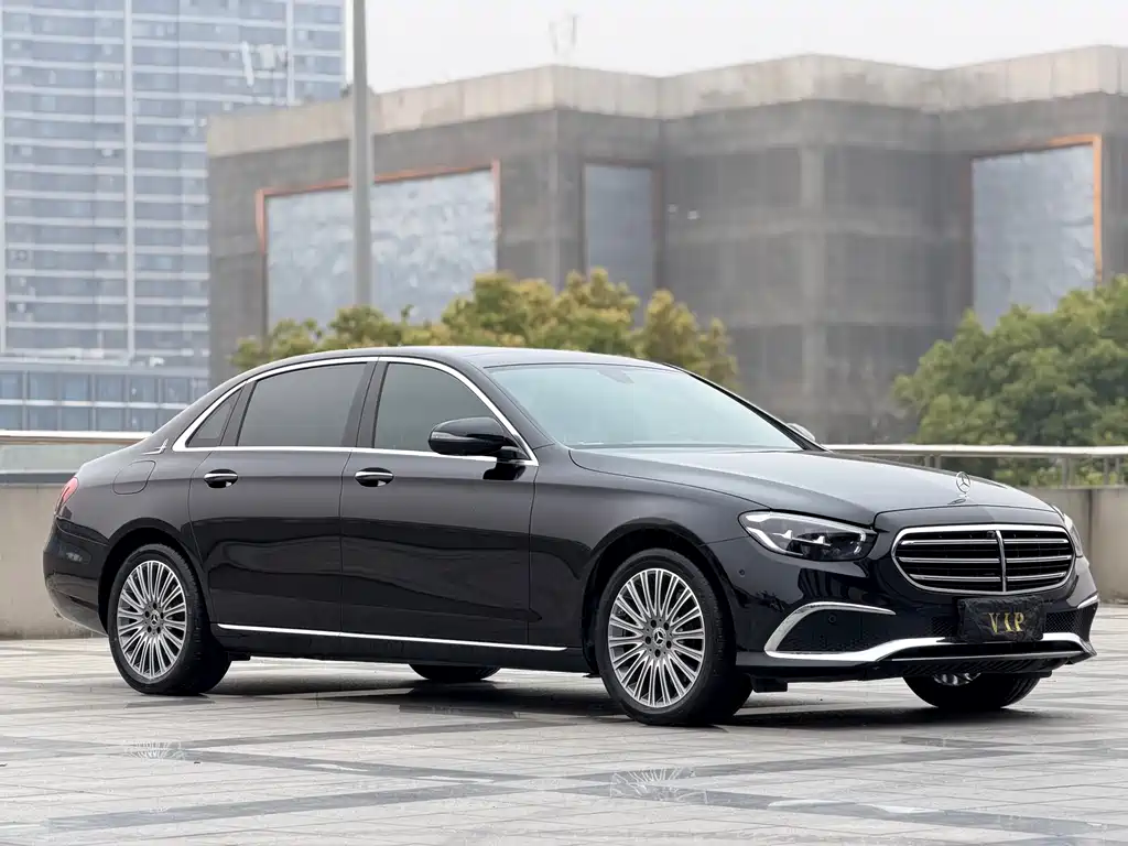 Mercedes-Benz E-Class E 2023 E 300 L Luxury