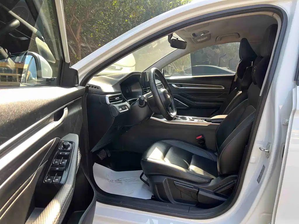 GEELY AUTOMOBILE EMGRAND