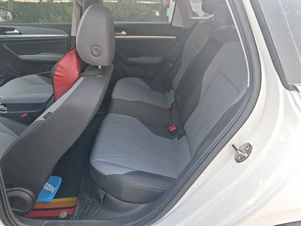 Volkswagen Lavida — миниатюра 17