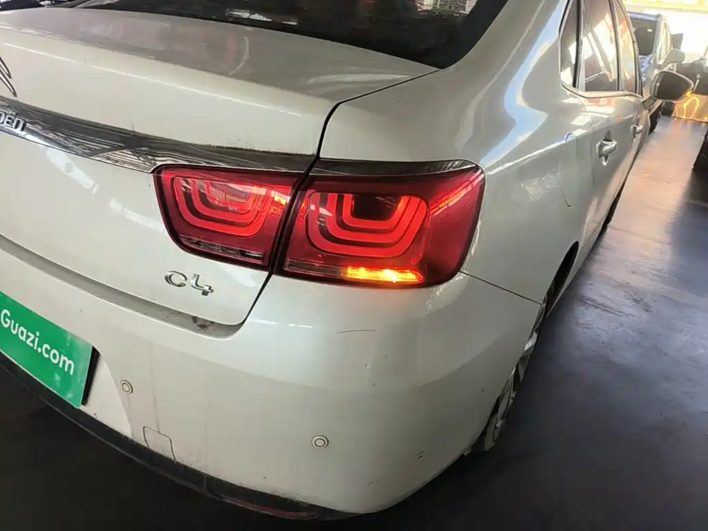 Citroen C4 — миниатюра 8