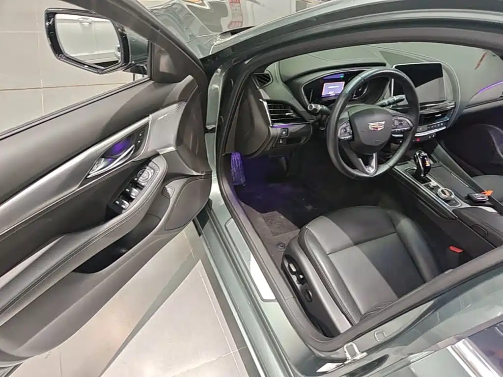 Cadillac CT5 — миниатюра 16