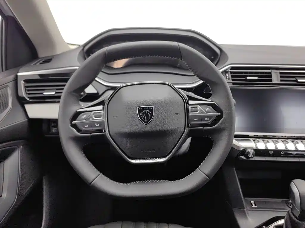 Peugeot 408 — миниатюра 11
