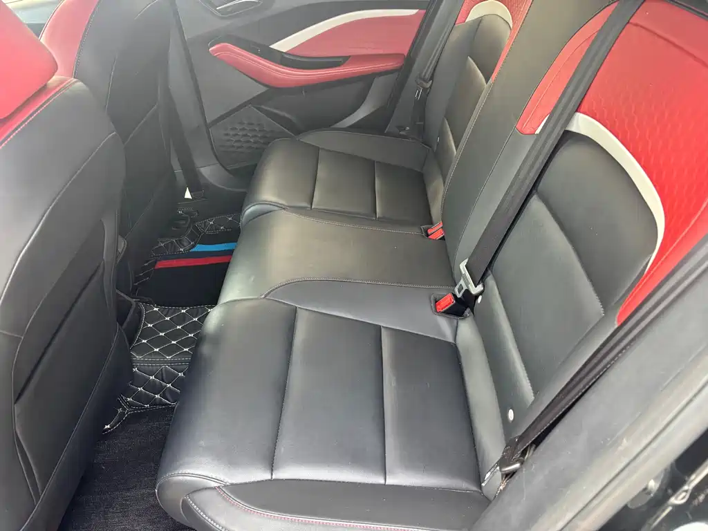 MG MG5 — миниатюра 6