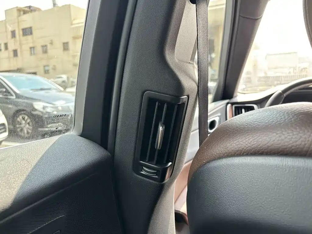 Volvo XC60 — миниатюра 18