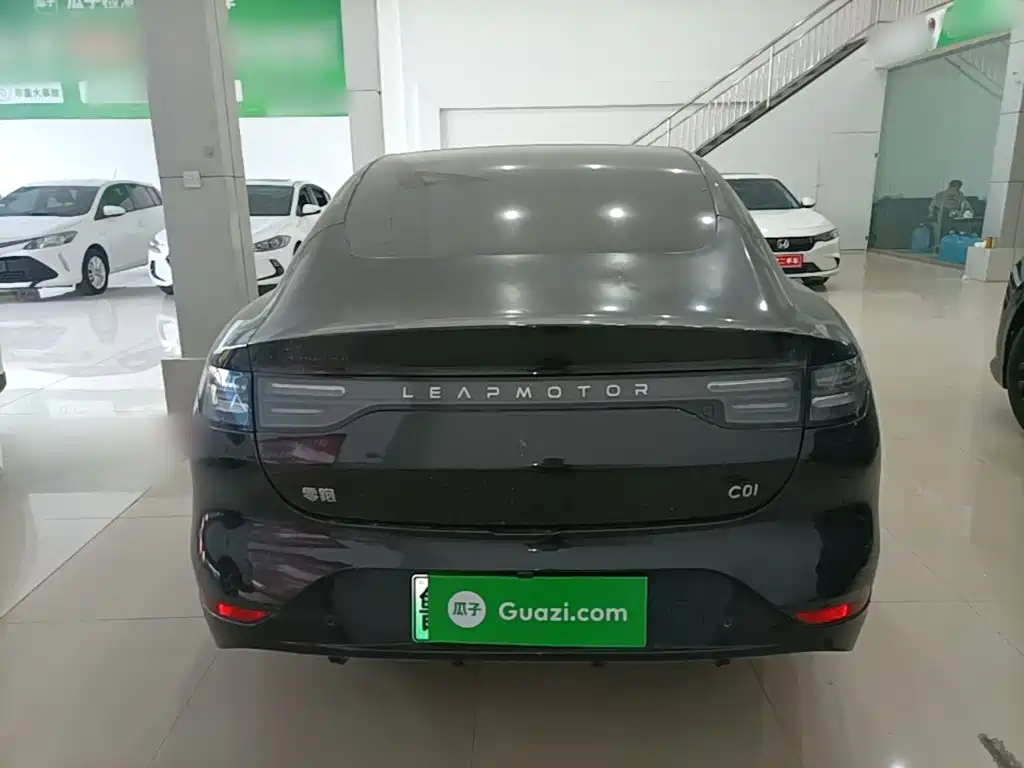 Leapmotor Leapmotor C01 — миниатюра 6