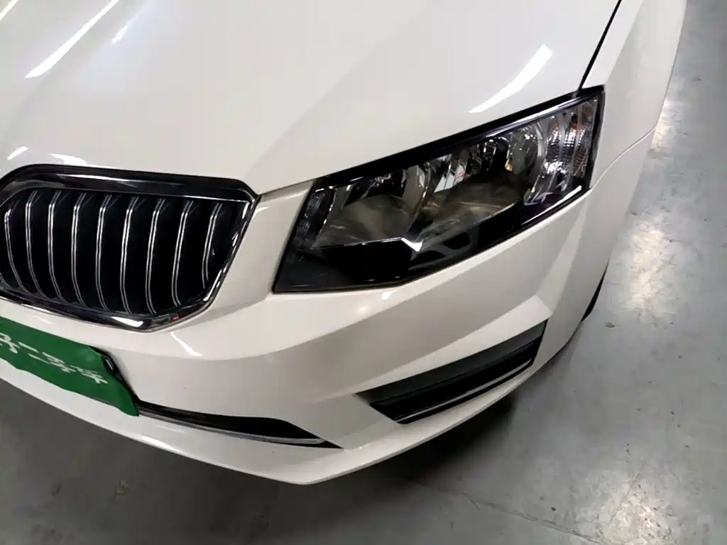 Skoda Octavia — миниатюра 24