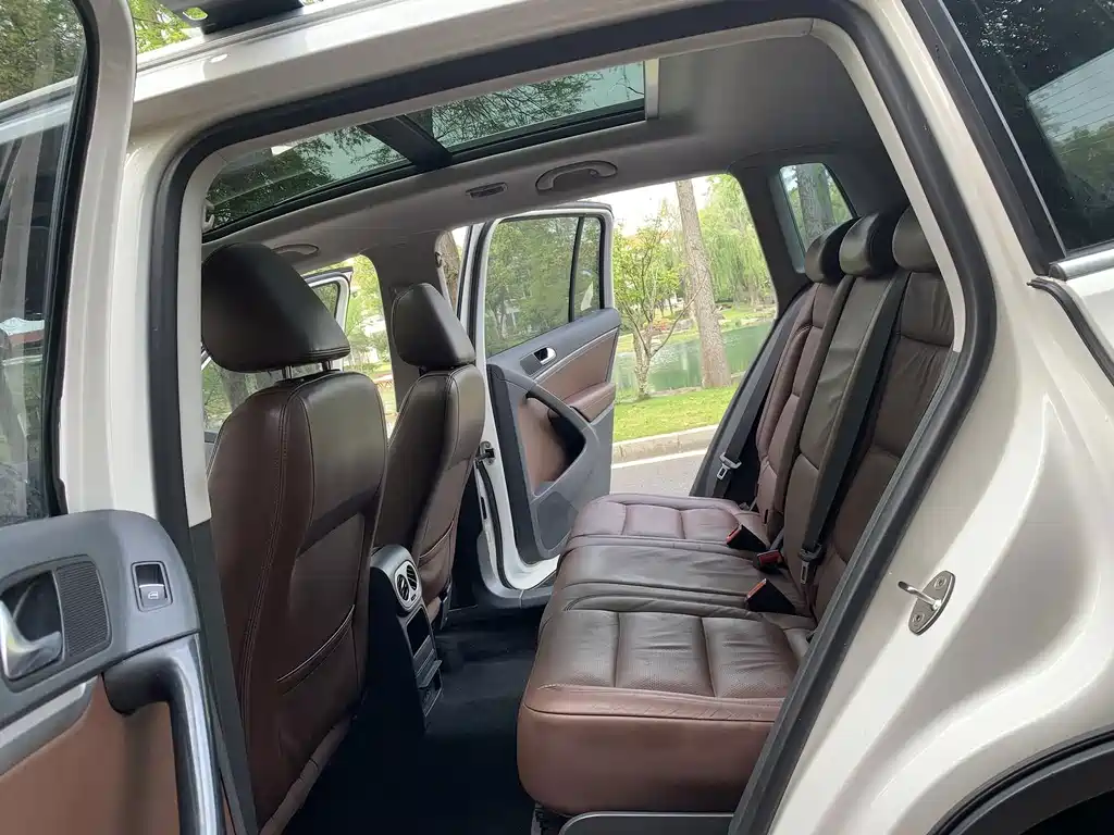 Volkswagen Tiguan — миниатюра 11