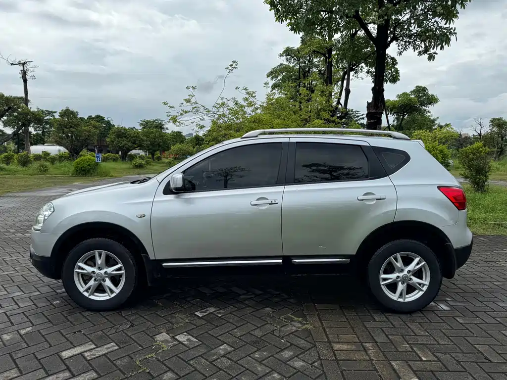 Nissan Qashqai — миниатюра 6