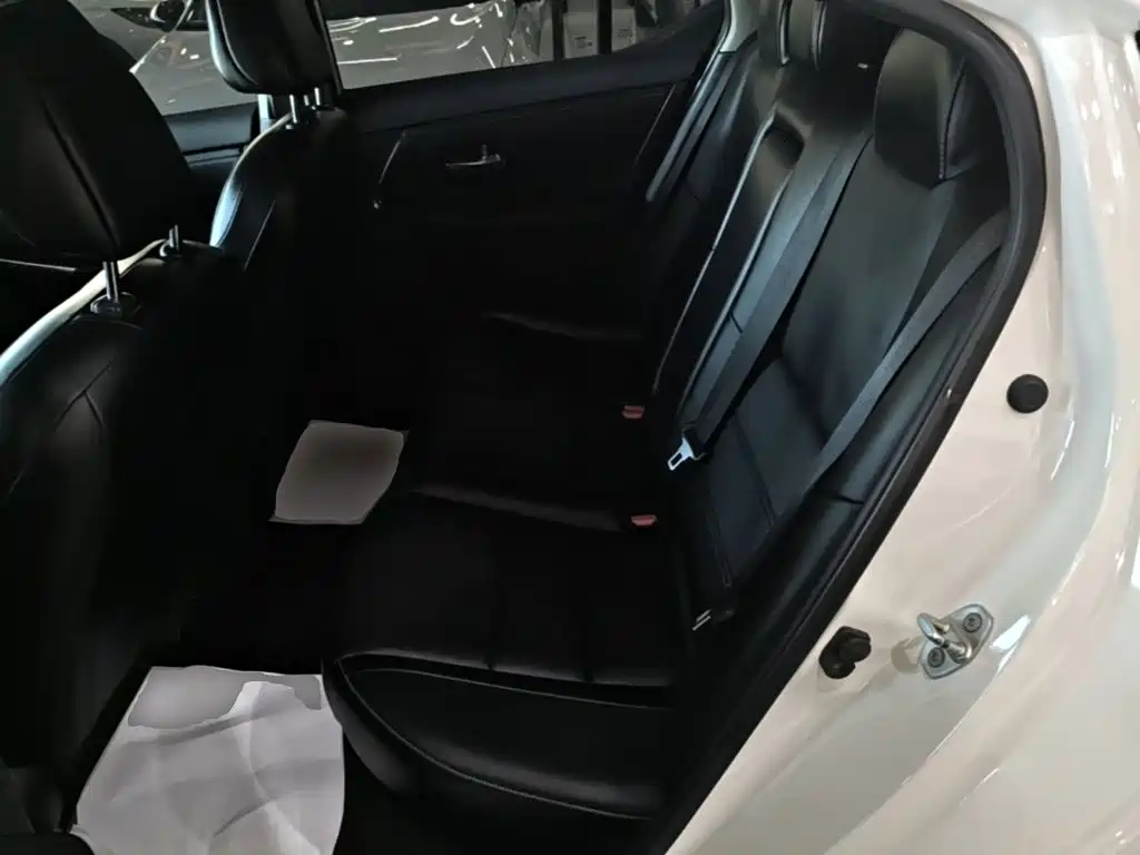 Nissan Sylphy — миниатюра 17