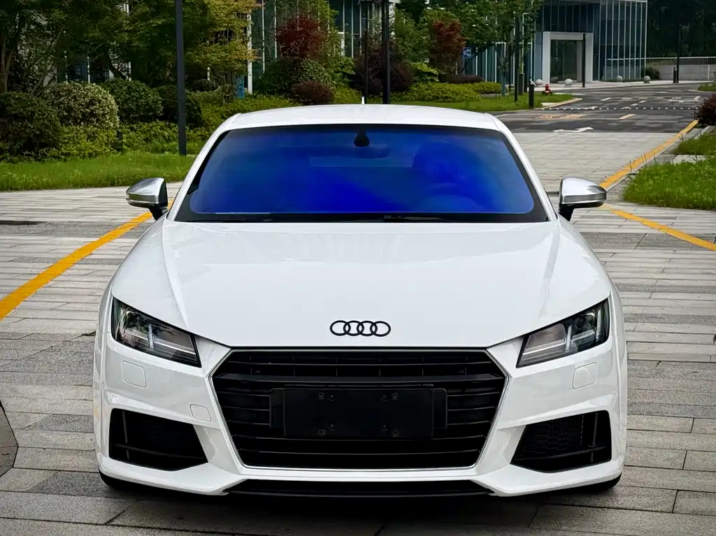 Audi TT TT Coupe 45 TFSI, фото 2