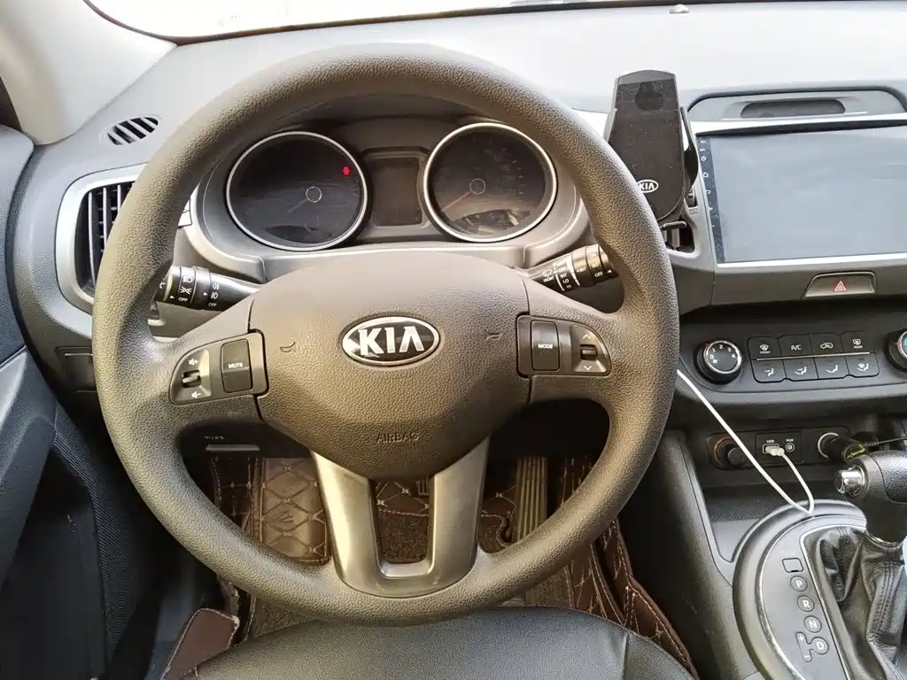 Kia Sportage — миниатюра 6