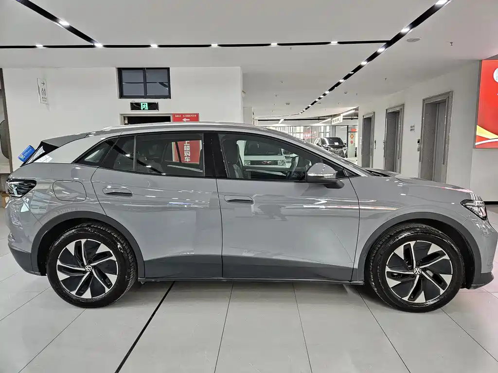 VOLKSWAGEN ID.4 CROZZ