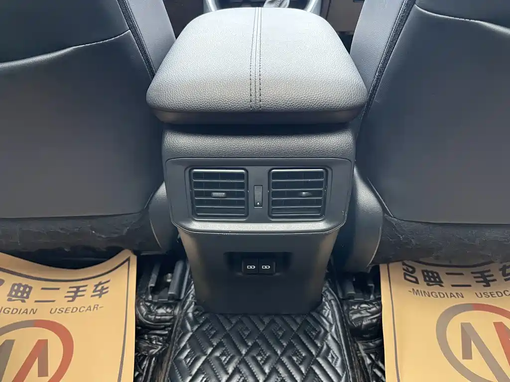 Toyota Wildlander — миниатюра 11