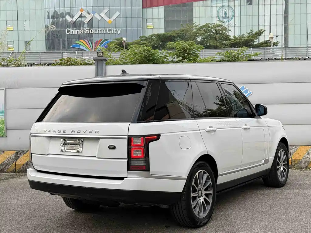Land Rover Range Rover 2015 3.0 TDV6 Vogue