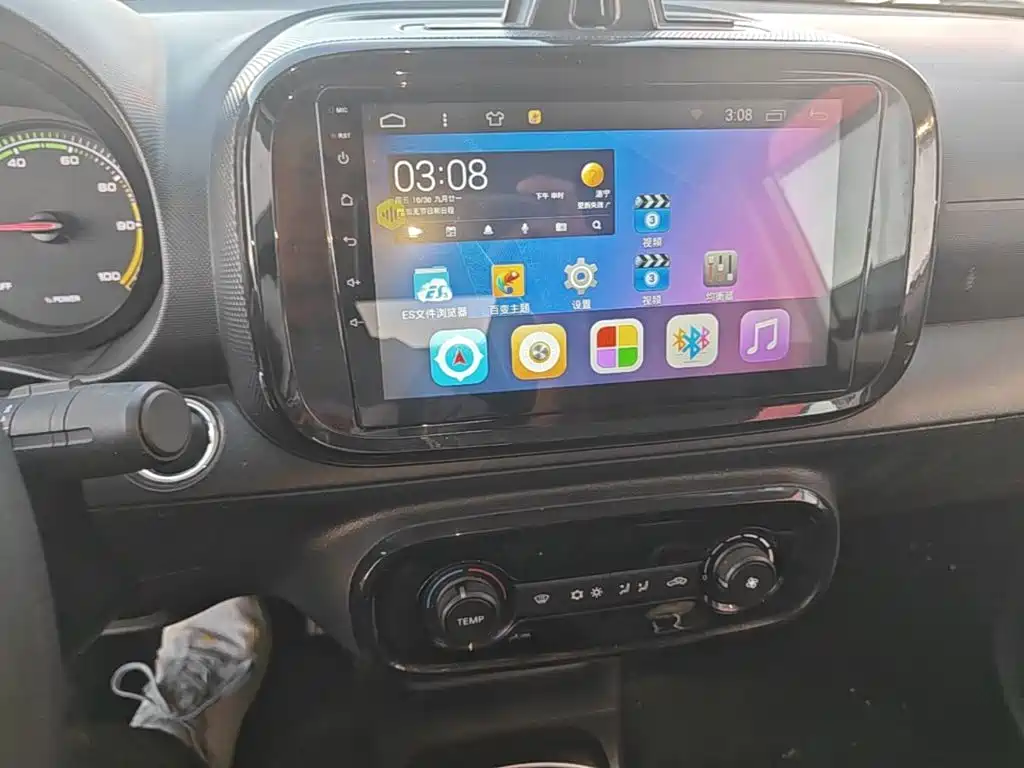 Roewe Clever — миниатюра 13
