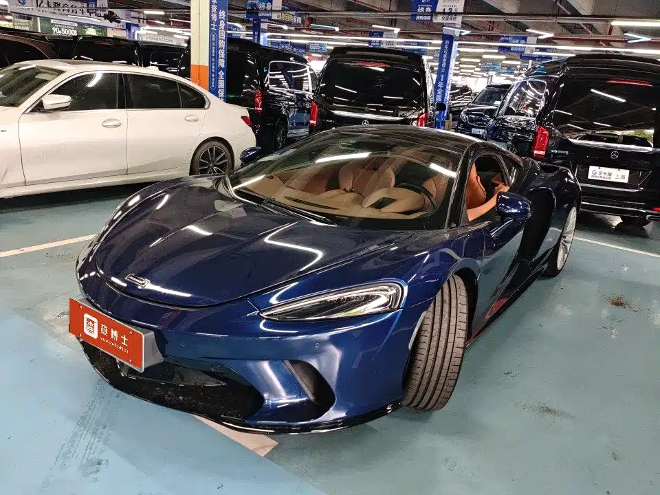 McLaren GT 2023
