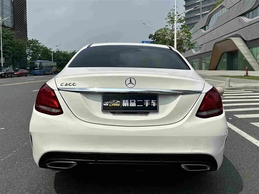 Mercedes-Benz C-Class — миниатюра 8
