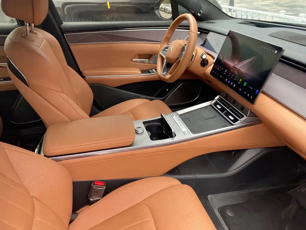 BYD Han L — миниатюра 8