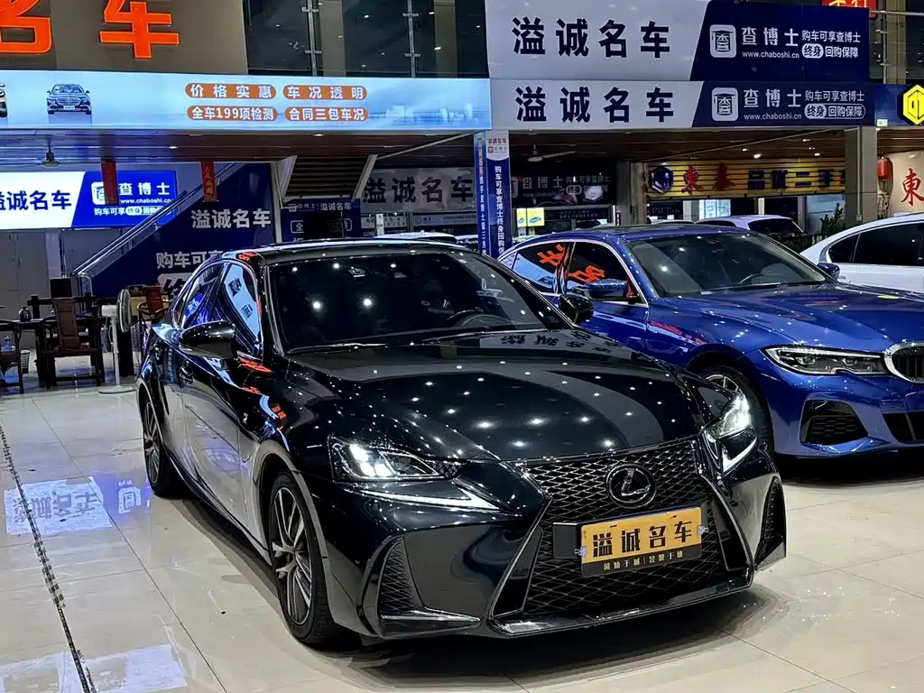 Lexus IS 2017 300 F SPORT