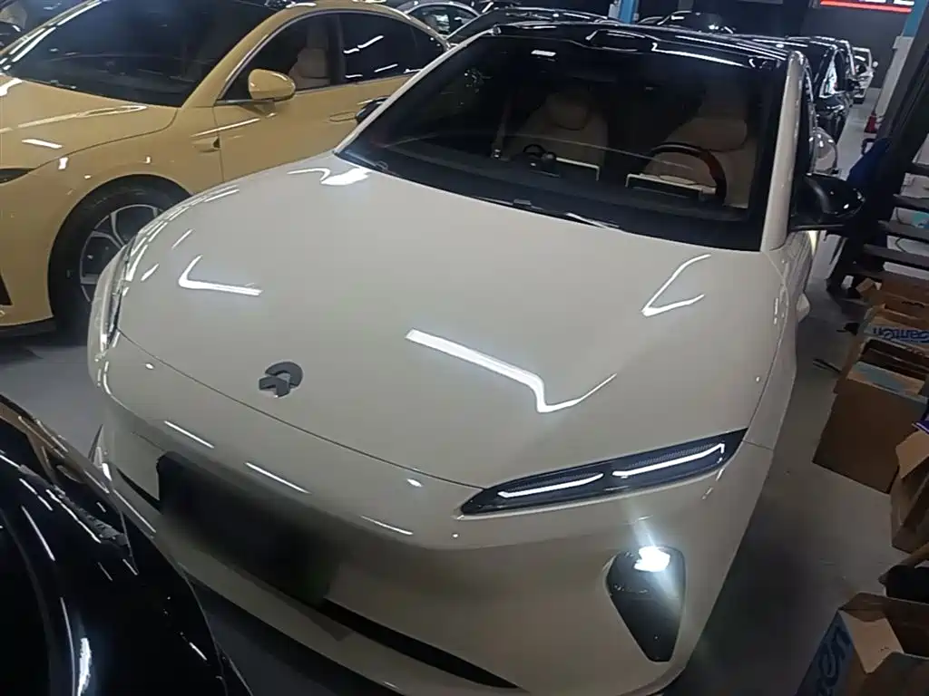 Nio ET5 2022