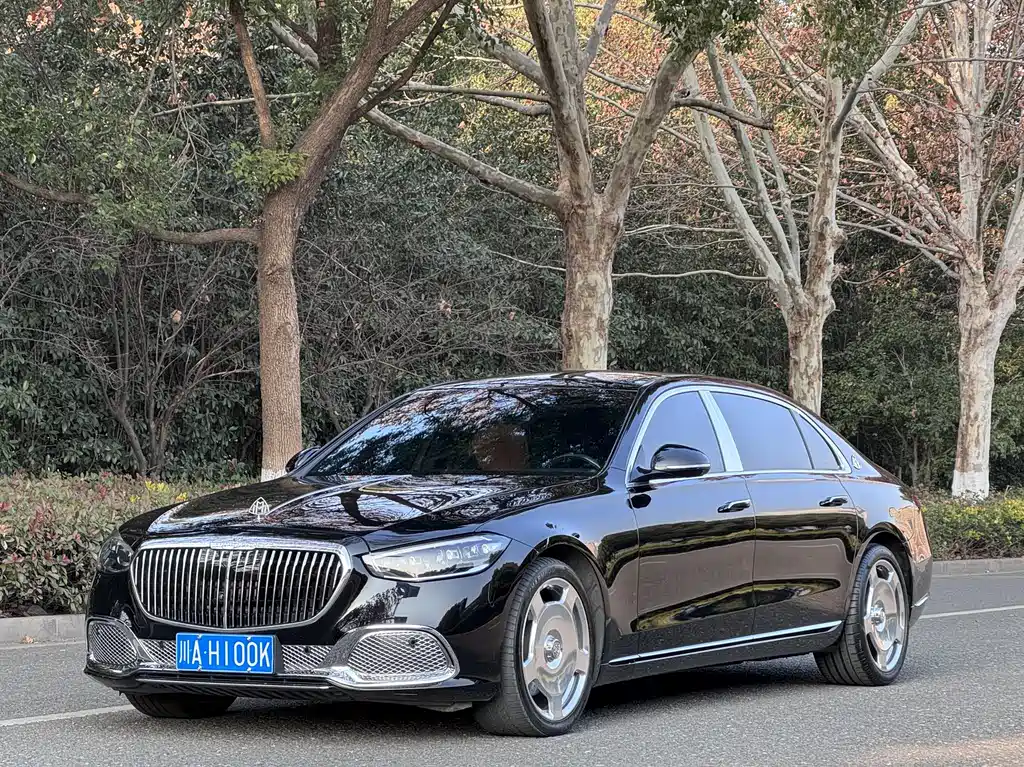 Mercedes-Benz S-Class 2023