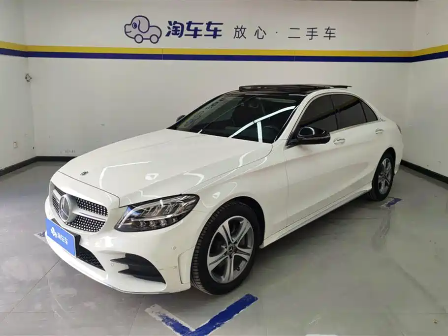 Mercedes-Benz C-Class 2021