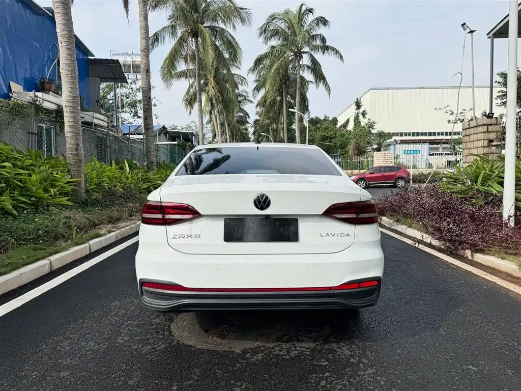 VOLKSWAGEN LAVIDA