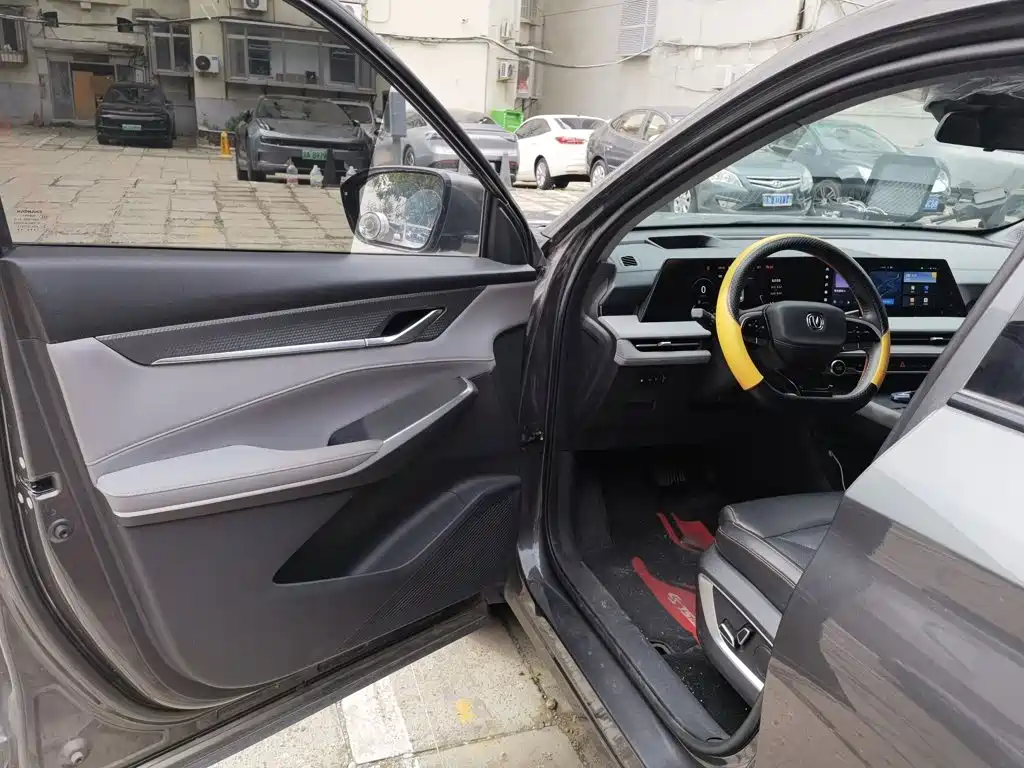 Changan Changan CS75PLUS — миниатюра 17
