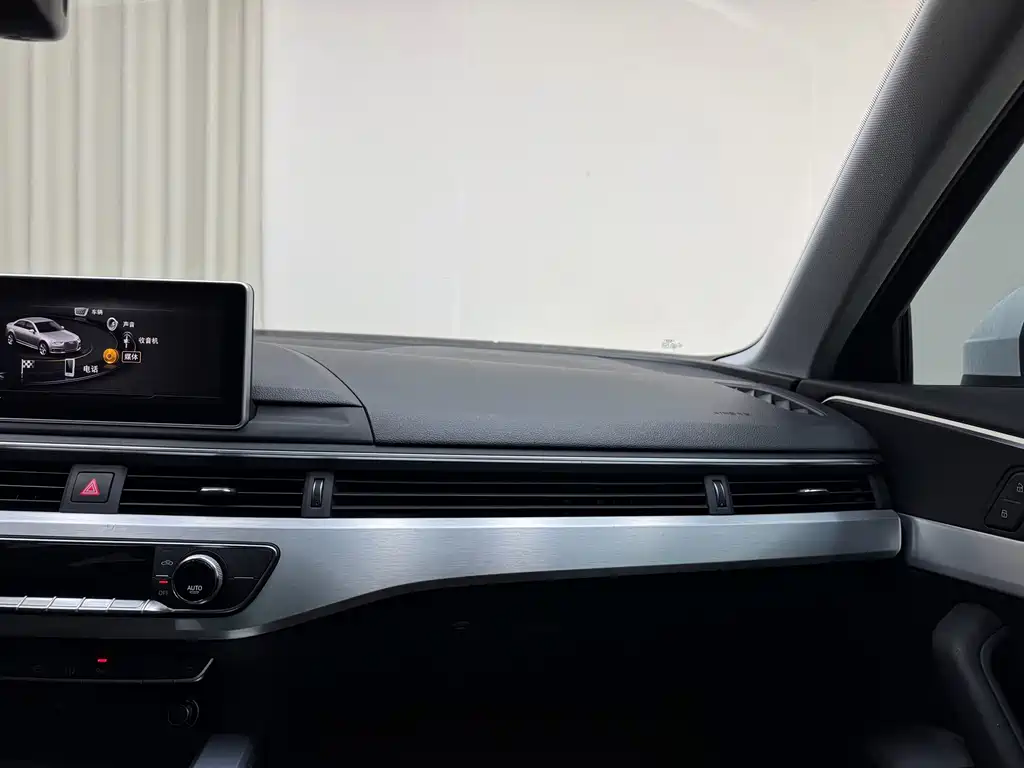Audi A4L — миниатюра 26
